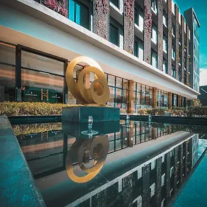 The Upper House, Batu Kawan Otel